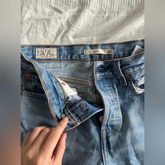 🌊 Blue jeans - Picture 2 of 4